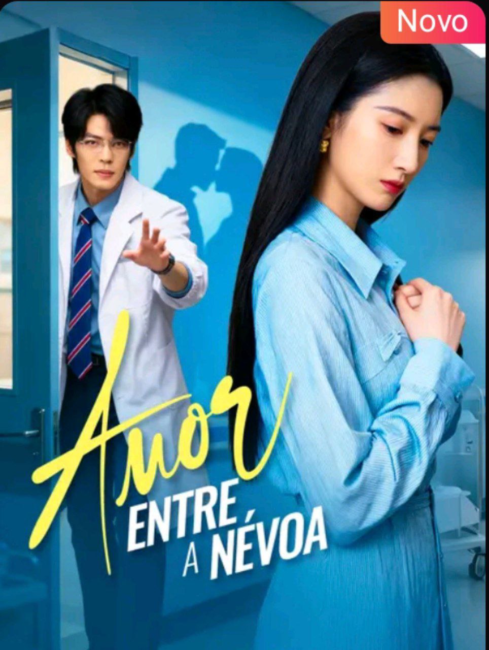 Capa de Amor Entre a Névoa